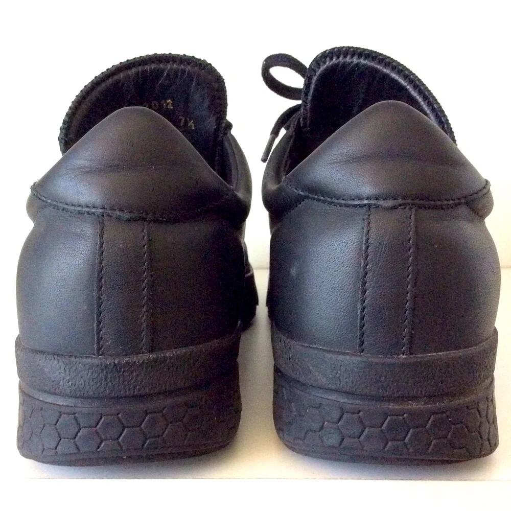 Black Women's Lace-Up Dance Sneakers